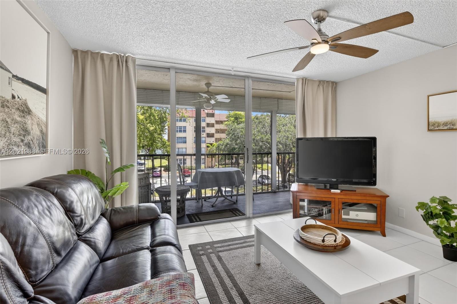 CONDOMINIUM 6 OF ENVIRON - Residential