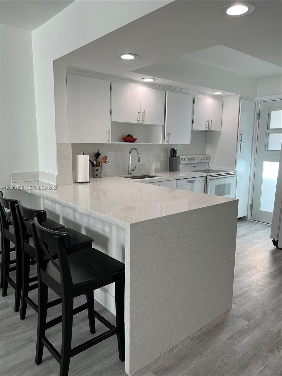 GALEN DRIVE CONDO APTS - Residential Lease