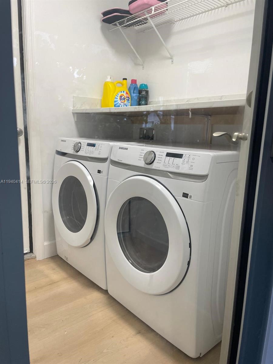 GATEWAY WEST CONDO - Residential