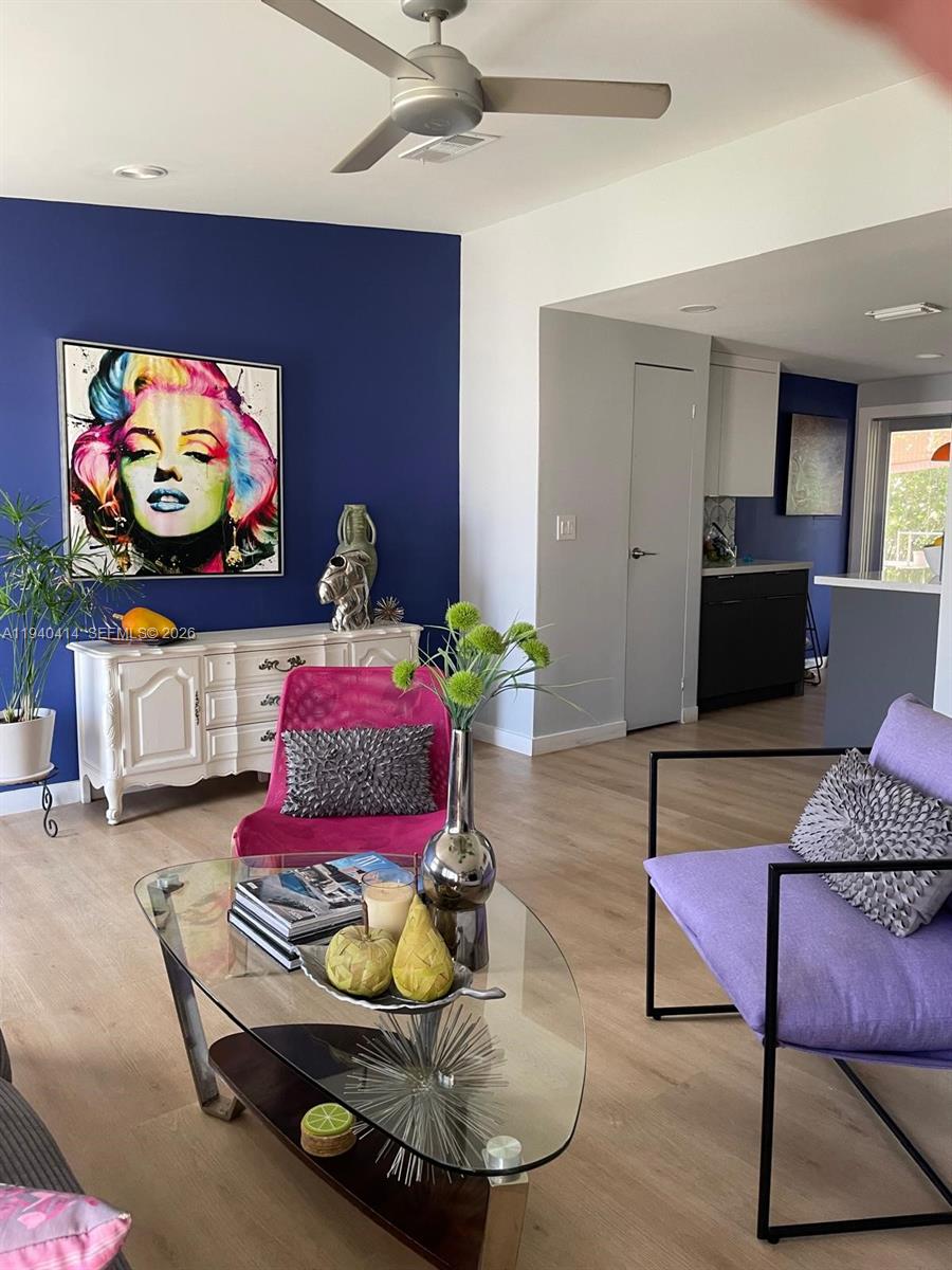 GATEWAY WEST CONDO - Residential