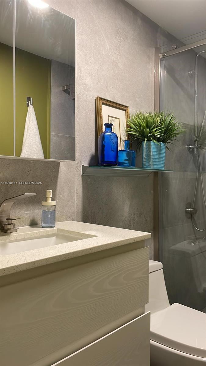 GATEWAY WEST CONDO - Residential