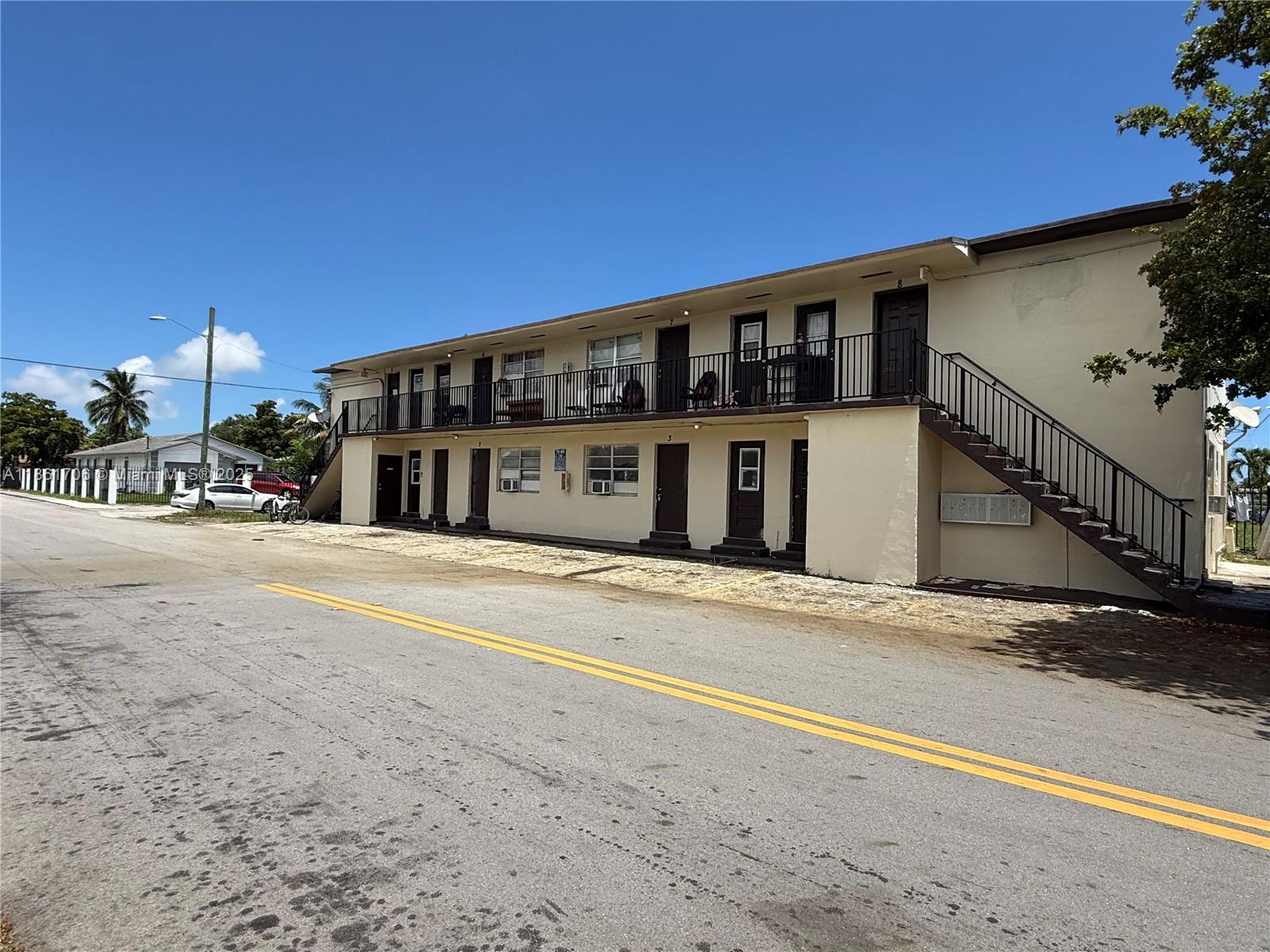 GLENNDALE - Residential Lease