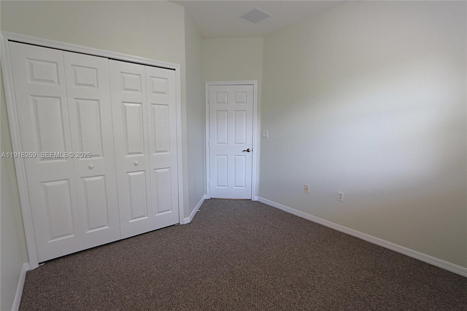 CENTURY GARDENS VILLAS - Residential