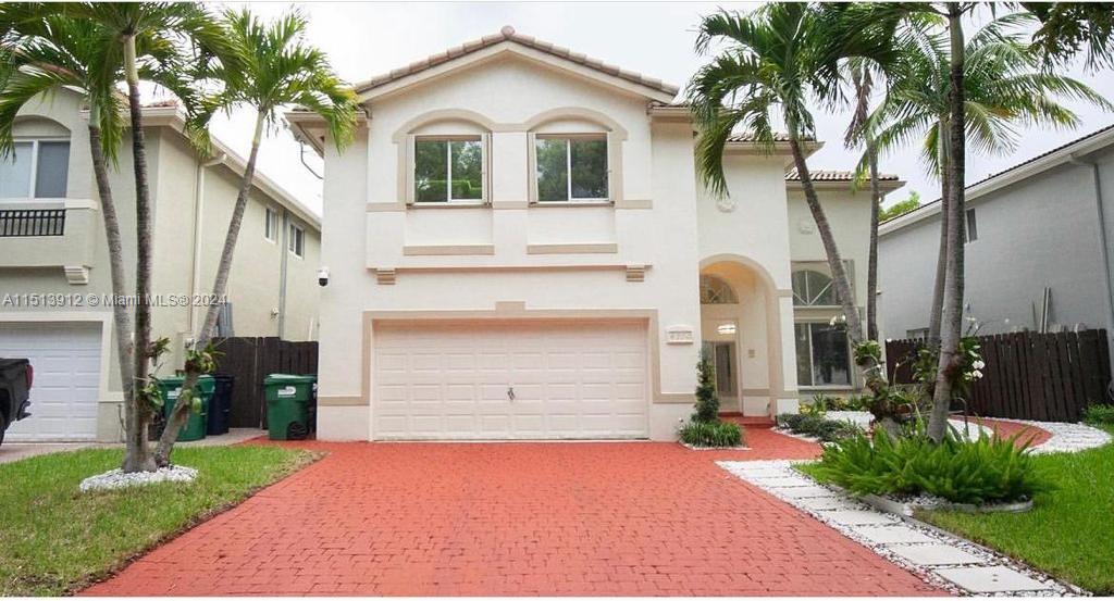 Photo 1 of 4700 Nw 111th Ct, Doral, Florida, $999,999, Web #: 11513912