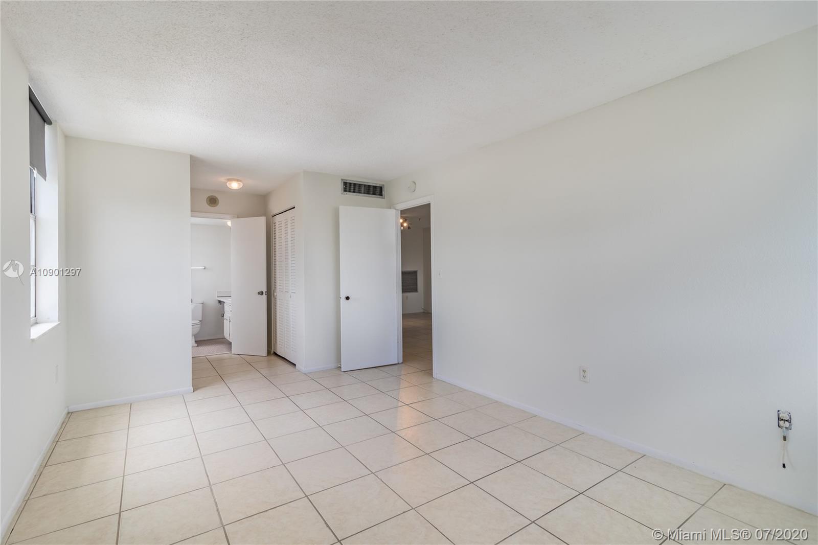 ADMIRAL TOWERS CONDO - Residential Lease