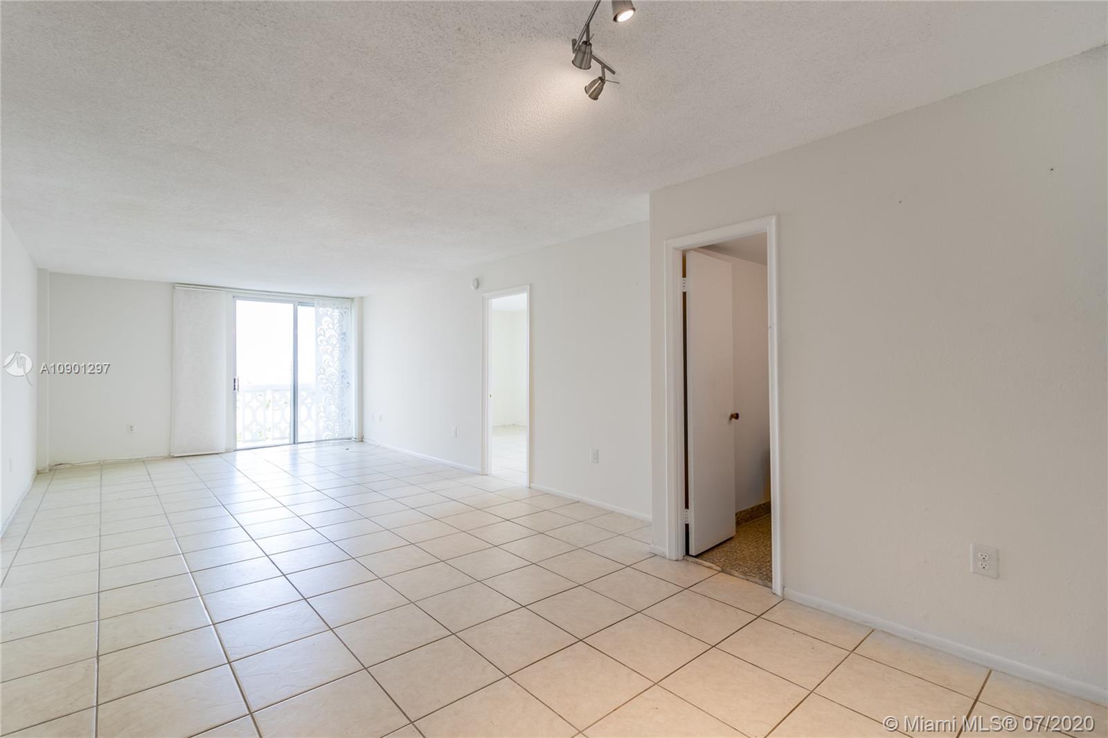 ADMIRAL TOWERS CONDO - Residential Lease