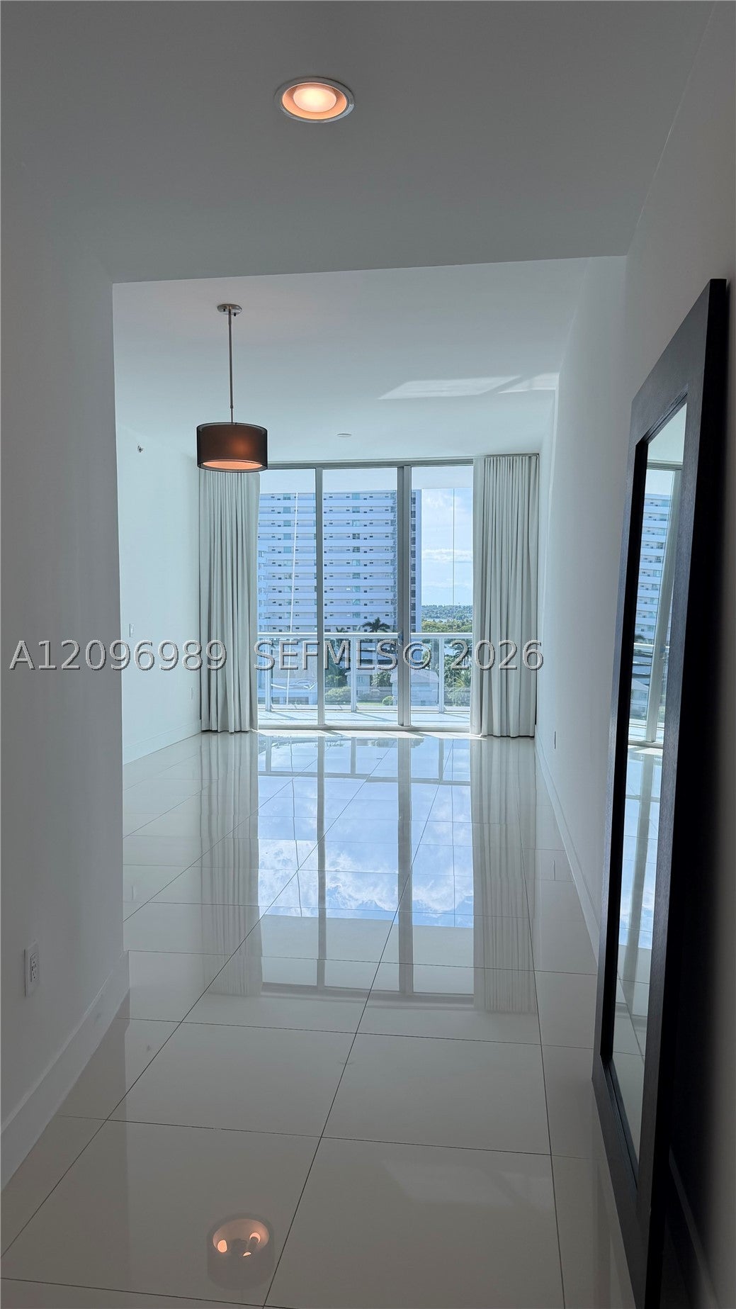 7928 East Dr 705