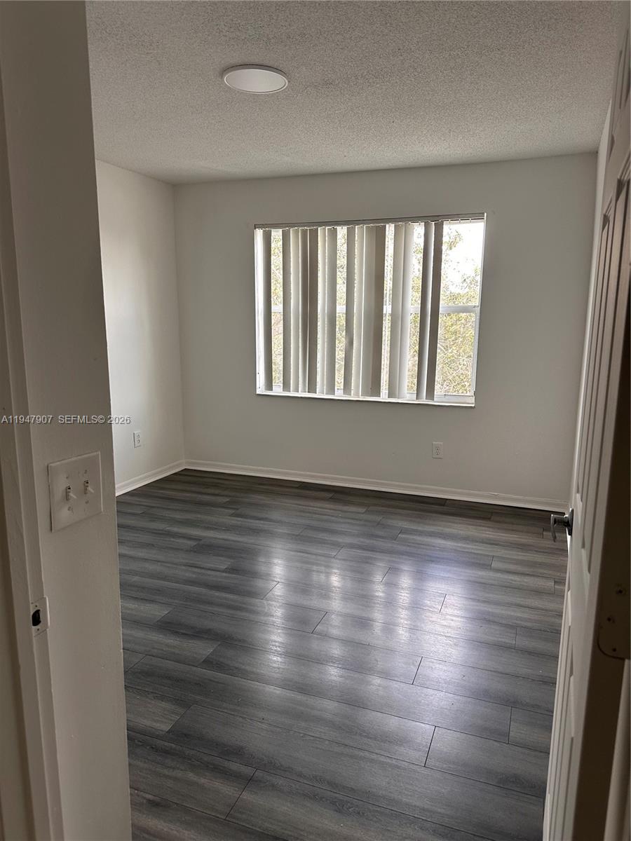 LA VIA CONDO - Residential