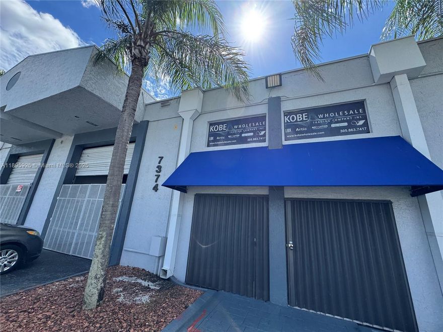 This spacious warehouse is located in Miami Air West. This unit offers 2,400 square feet of space and includes seven dedicated parking spots, along with existing racks. Please note that association approval is required for this unit. Schedule a viewing via showing time.