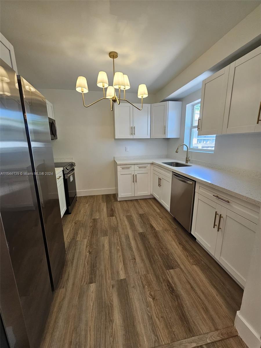 ISLE OF NORMANDY MIAMI VI - Residential Lease