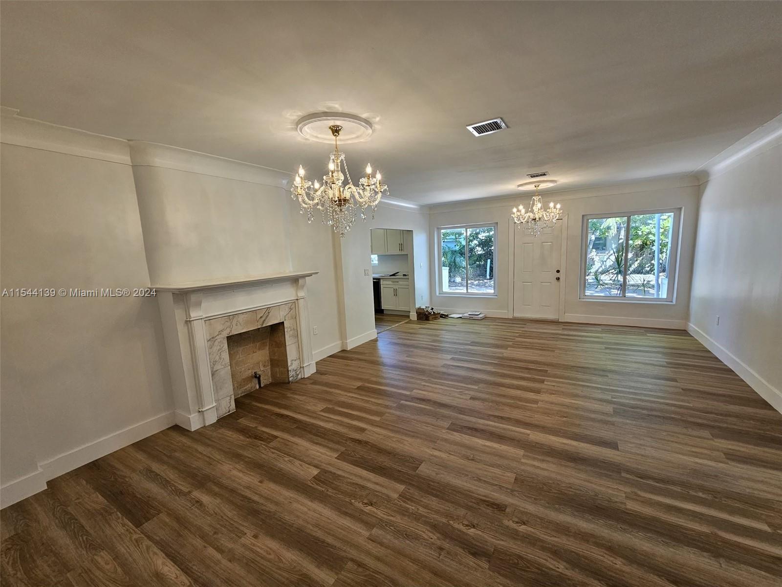 ISLE OF NORMANDY MIAMI VI - Residential Lease