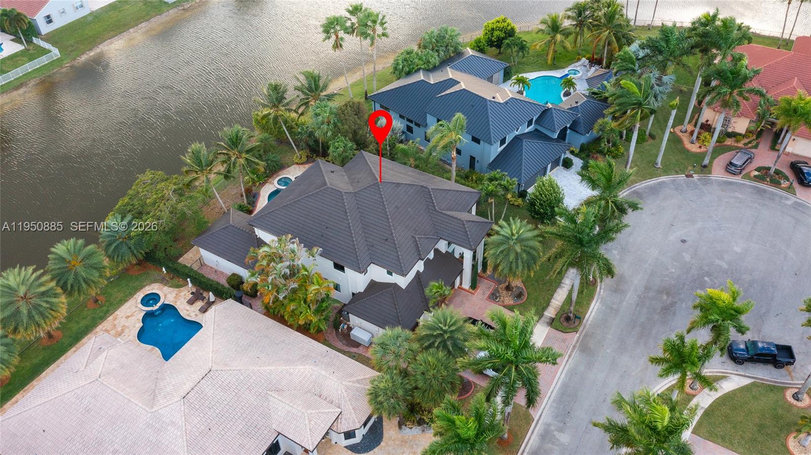 SUNSET LAKES PLAT TWO - Residential