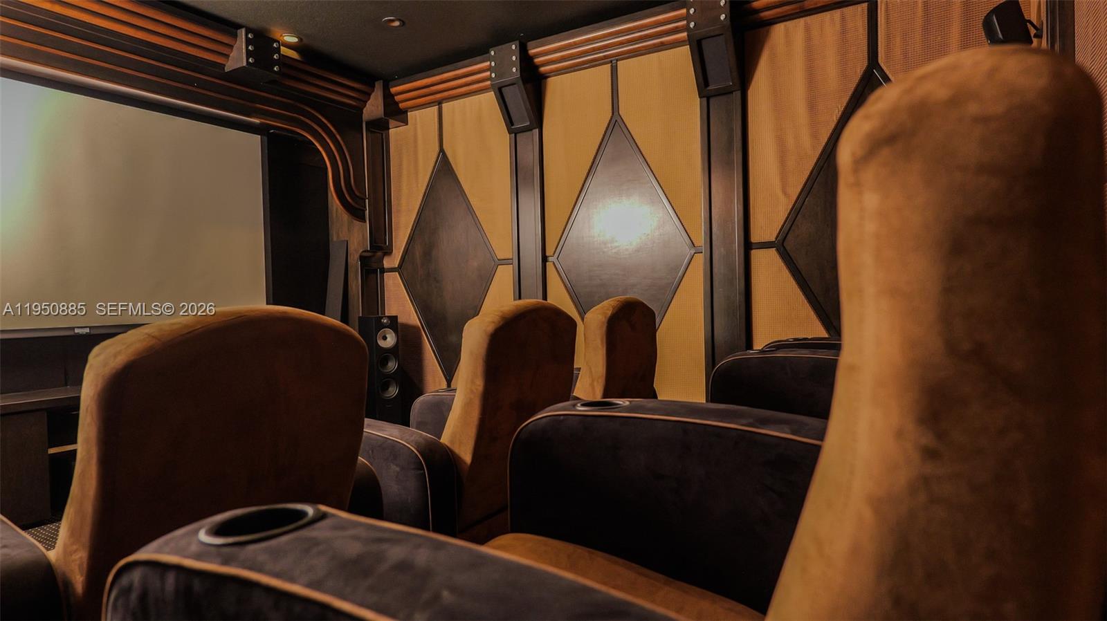 SUNSET LAKES PLAT TWO - Residential