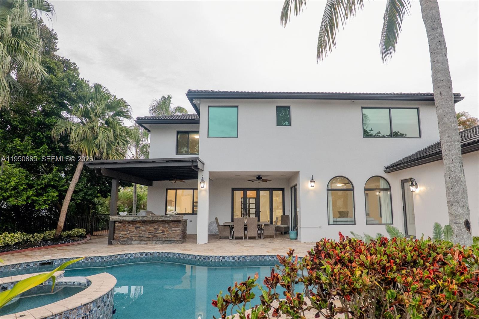 SUNSET LAKES PLAT TWO - Residential