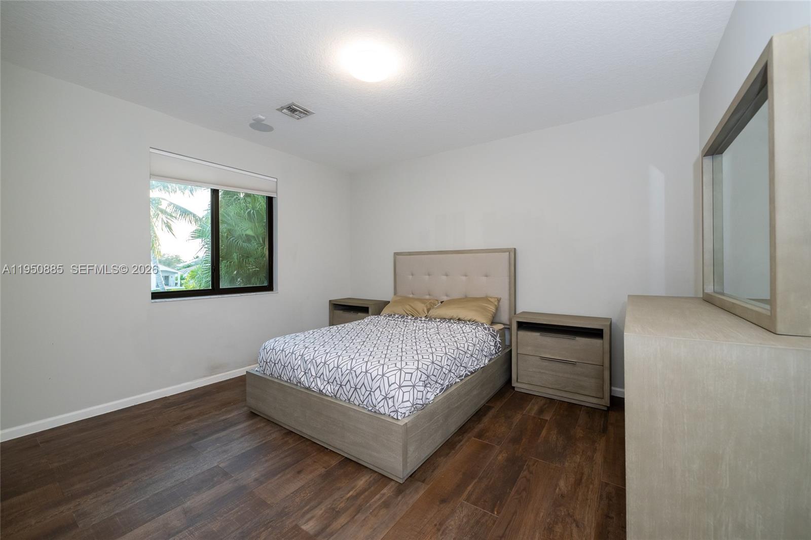 SUNSET LAKES PLAT TWO - Residential