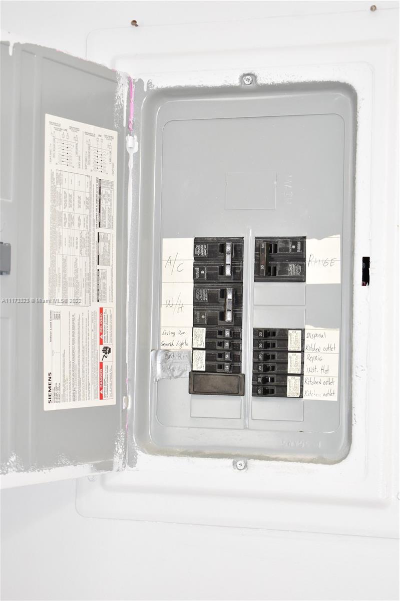 SUNRISE LAKES 81 CONDO - Residential