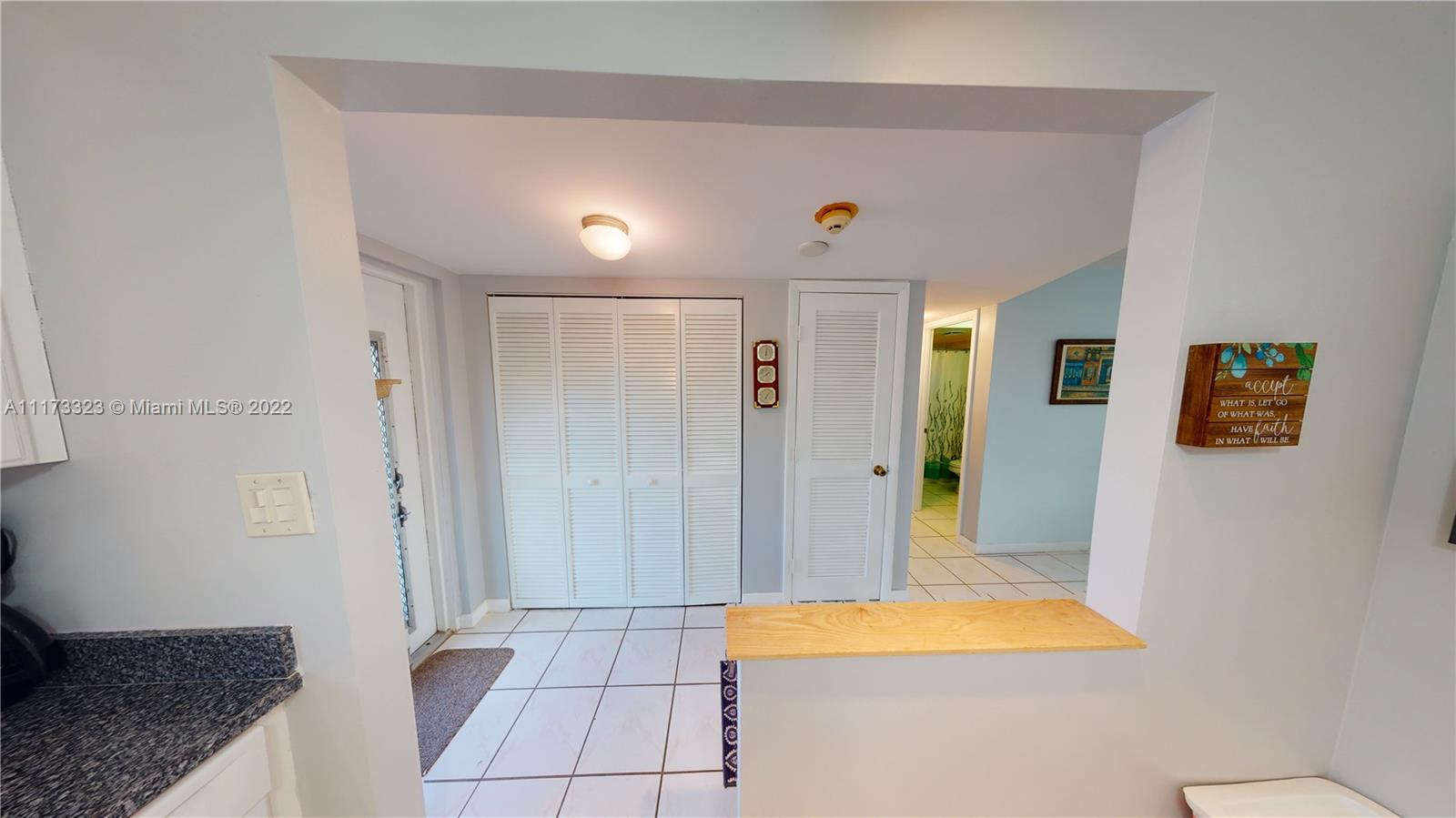 SUNRISE LAKES 81 CONDO - Residential