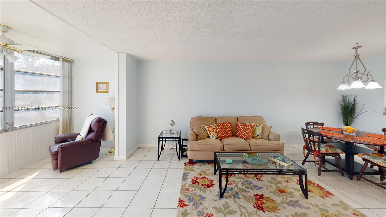 SUNRISE LAKES 81 CONDO - Residential