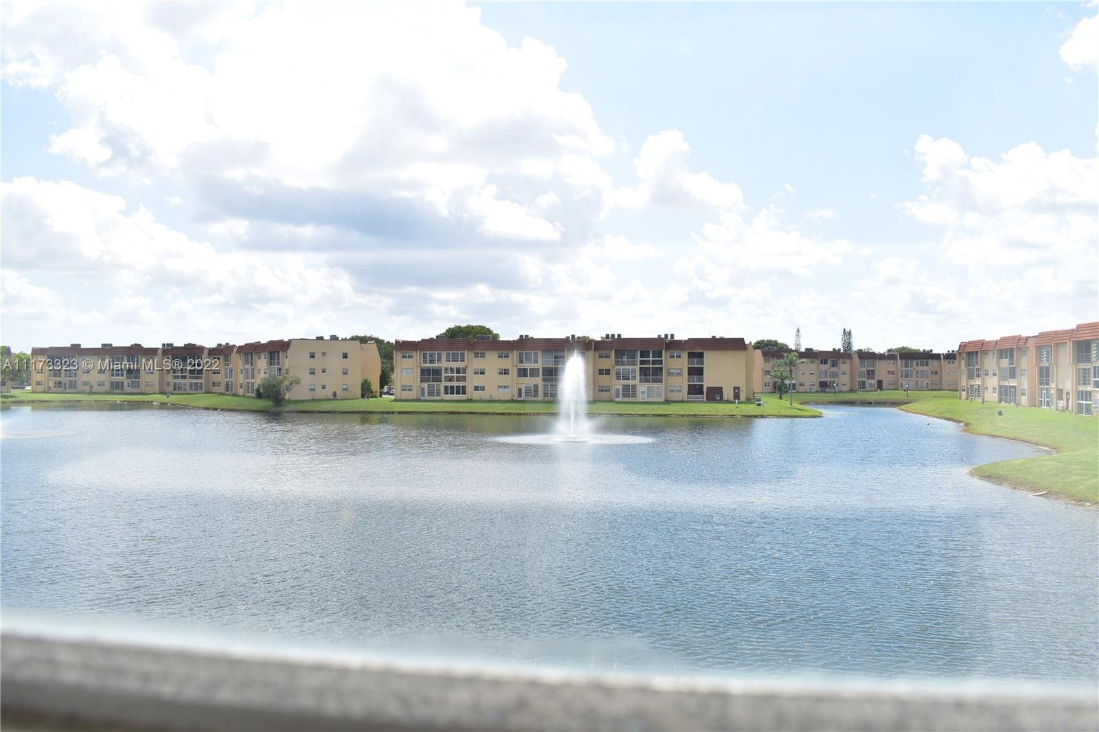 SUNRISE LAKES 81 CONDO - Residential