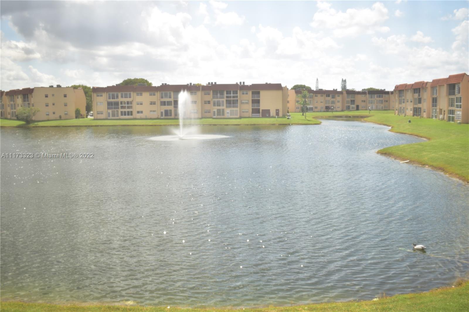 SUNRISE LAKES 81 CONDO - Residential