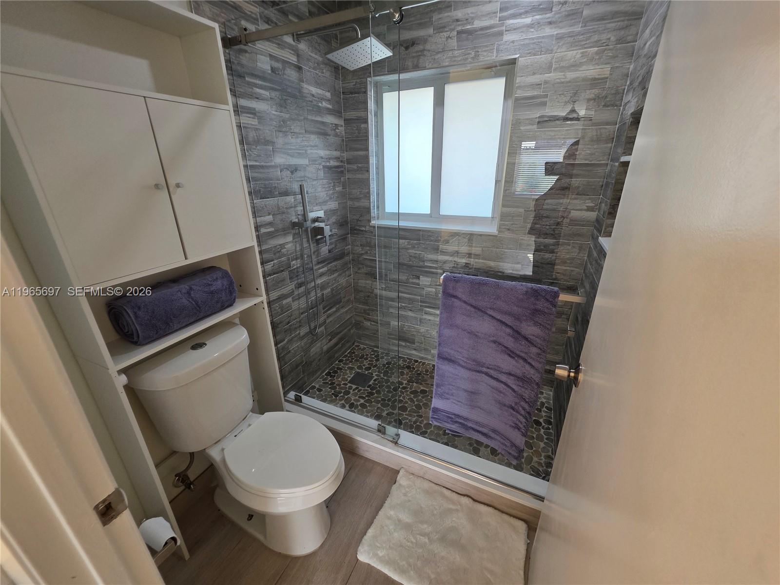 REPLAT OF PORTION - Residential