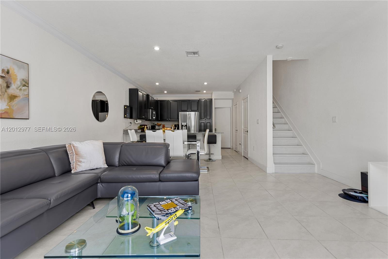 MC RESIDENTIAL - Residential
