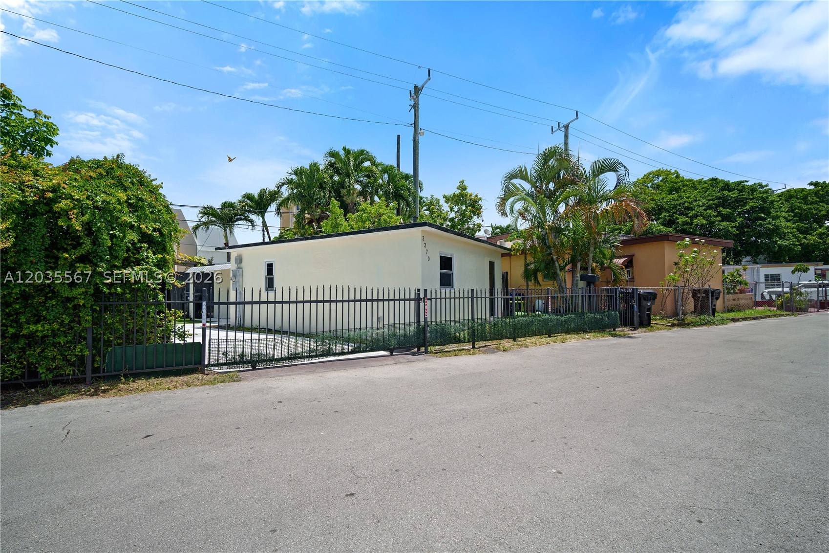 2270 NE 135th Ter 1