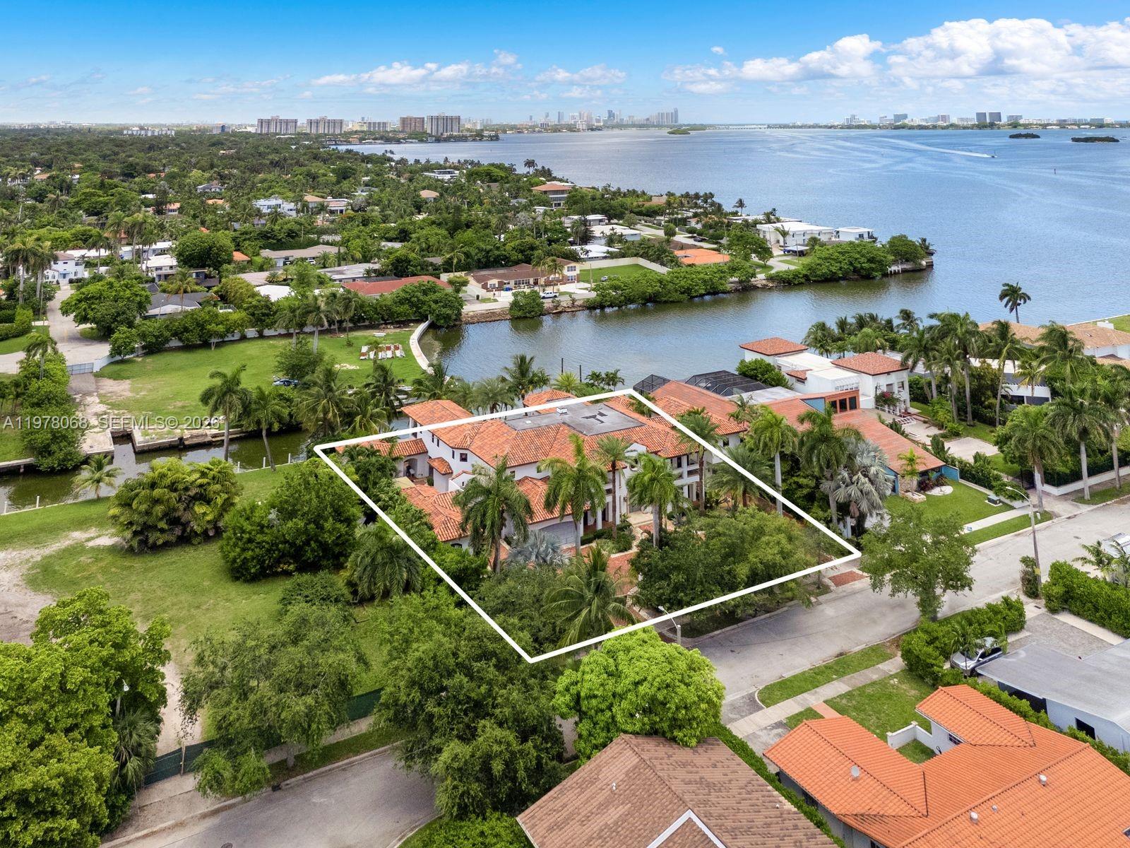 BAYSHORE ESTATES - Residential