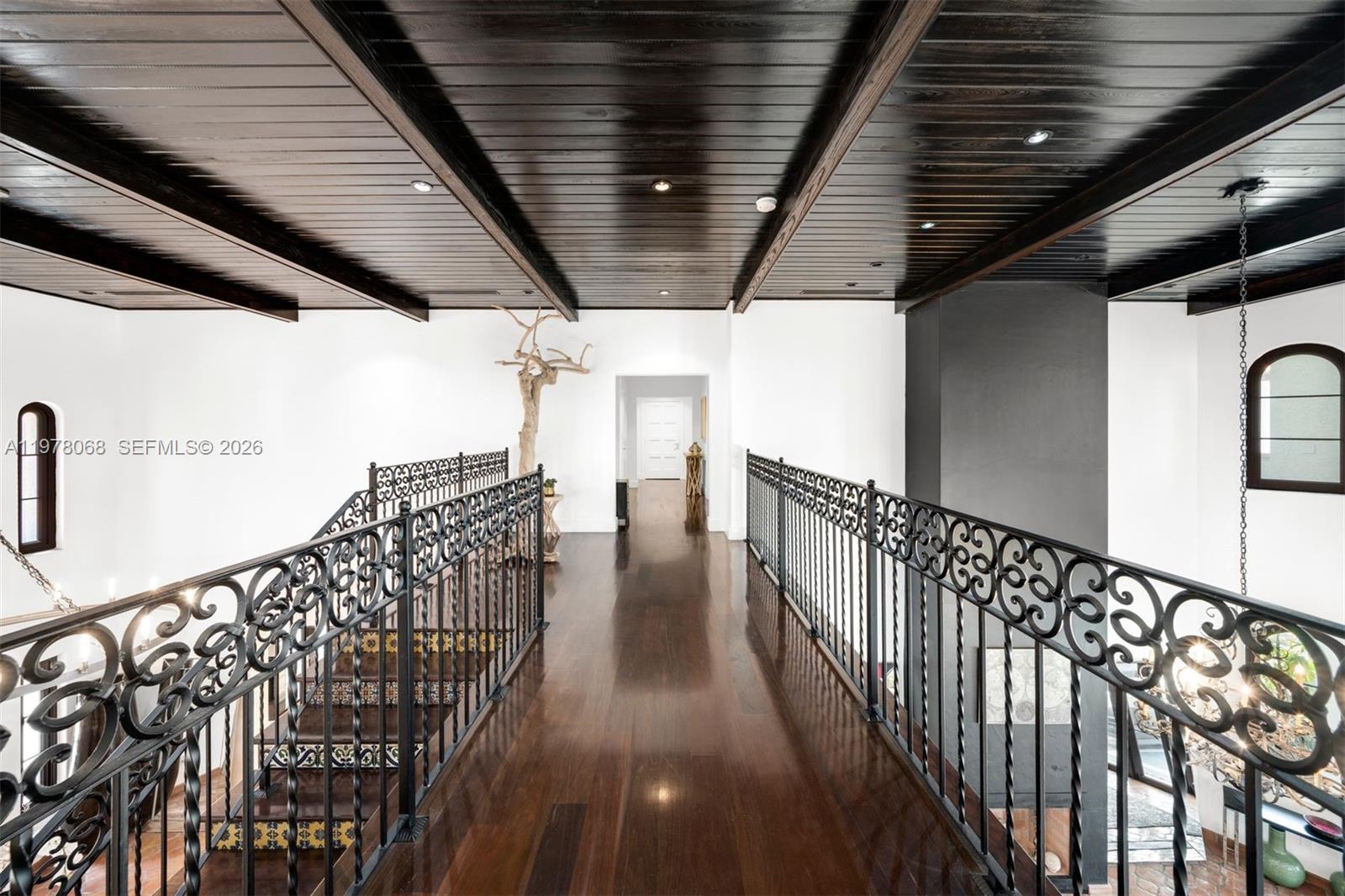 BAYSHORE ESTATES - Residential