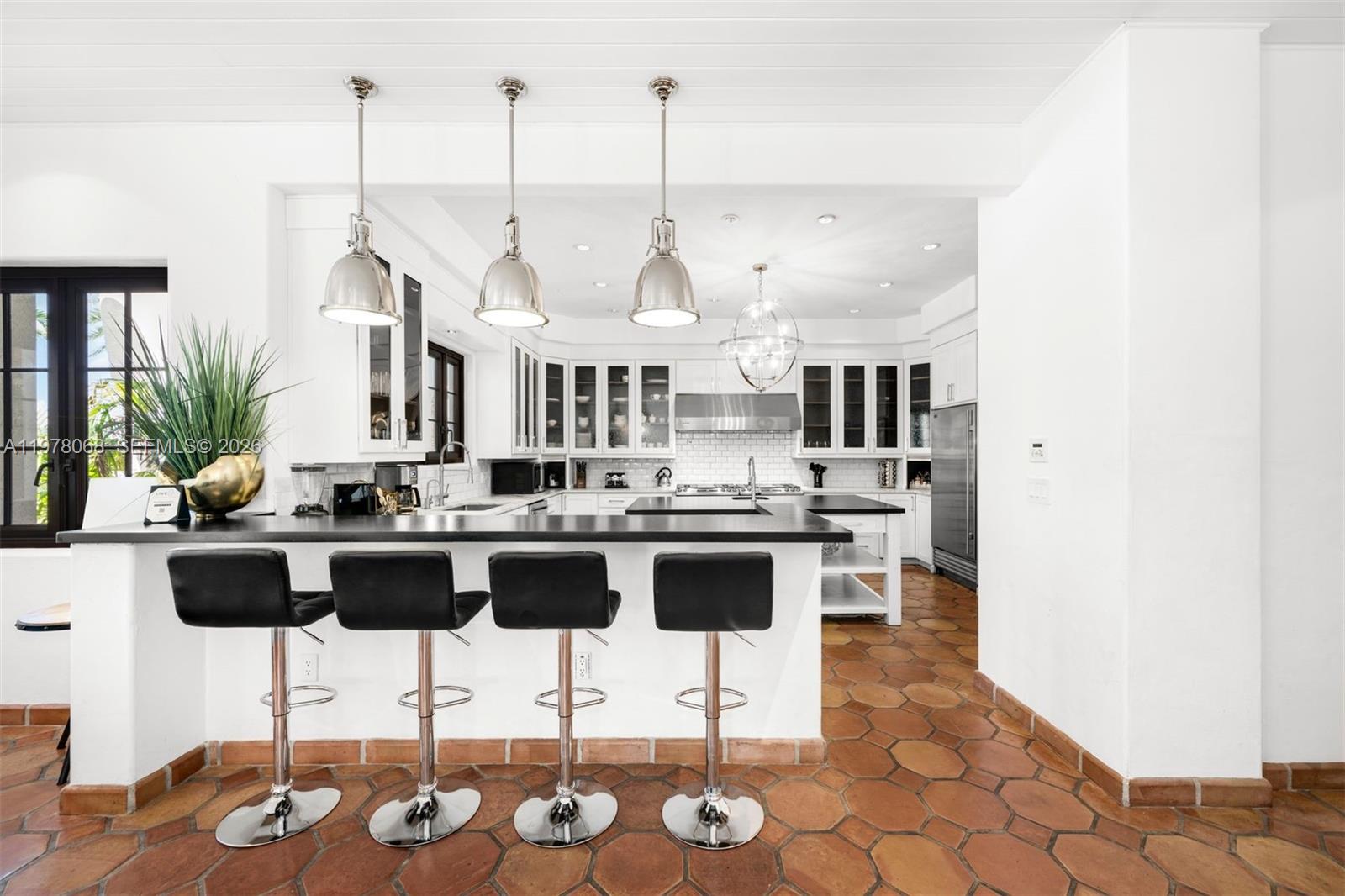 BAYSHORE ESTATES - Residential