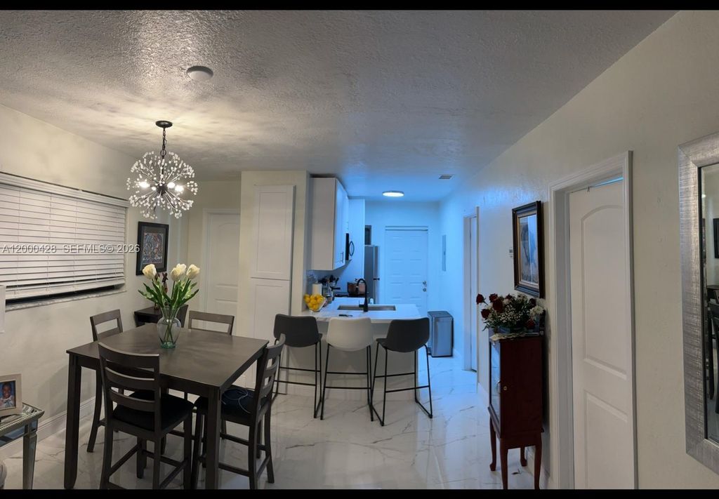 Photo of 400 N 60th Way #a, Hollywood, FL 33024 (MLS # A12000428)