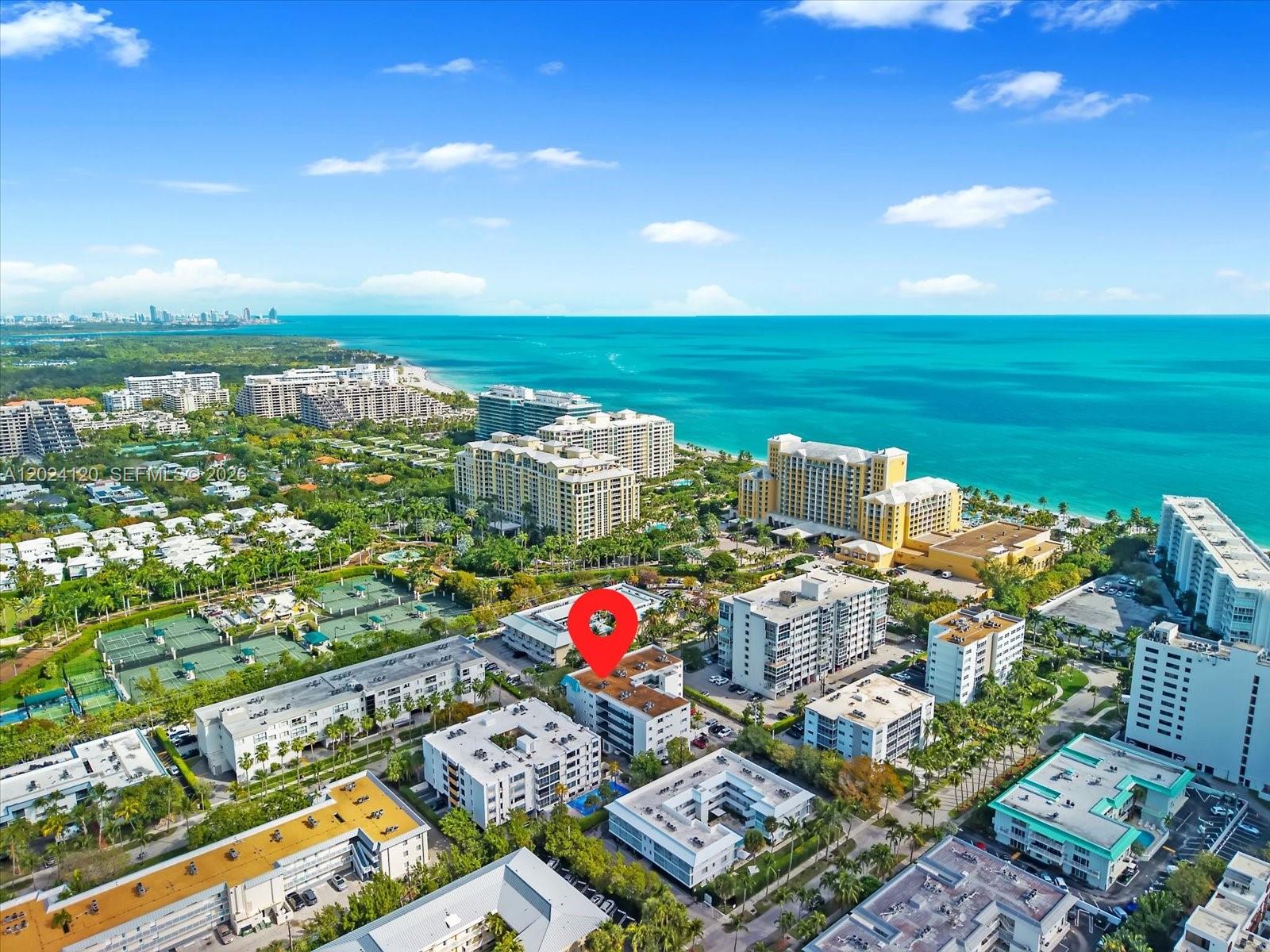 BLUE PELICAN CONDO - Residential