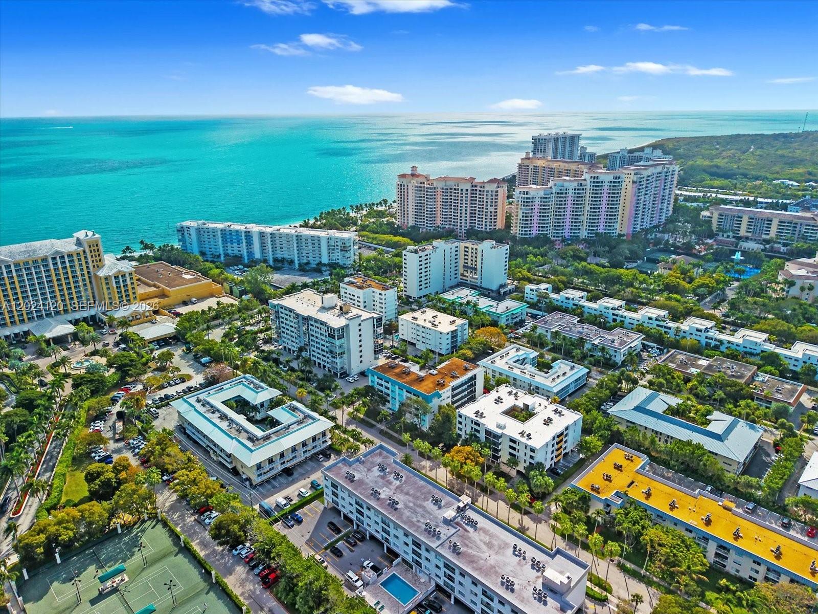 BLUE PELICAN CONDO - Residential