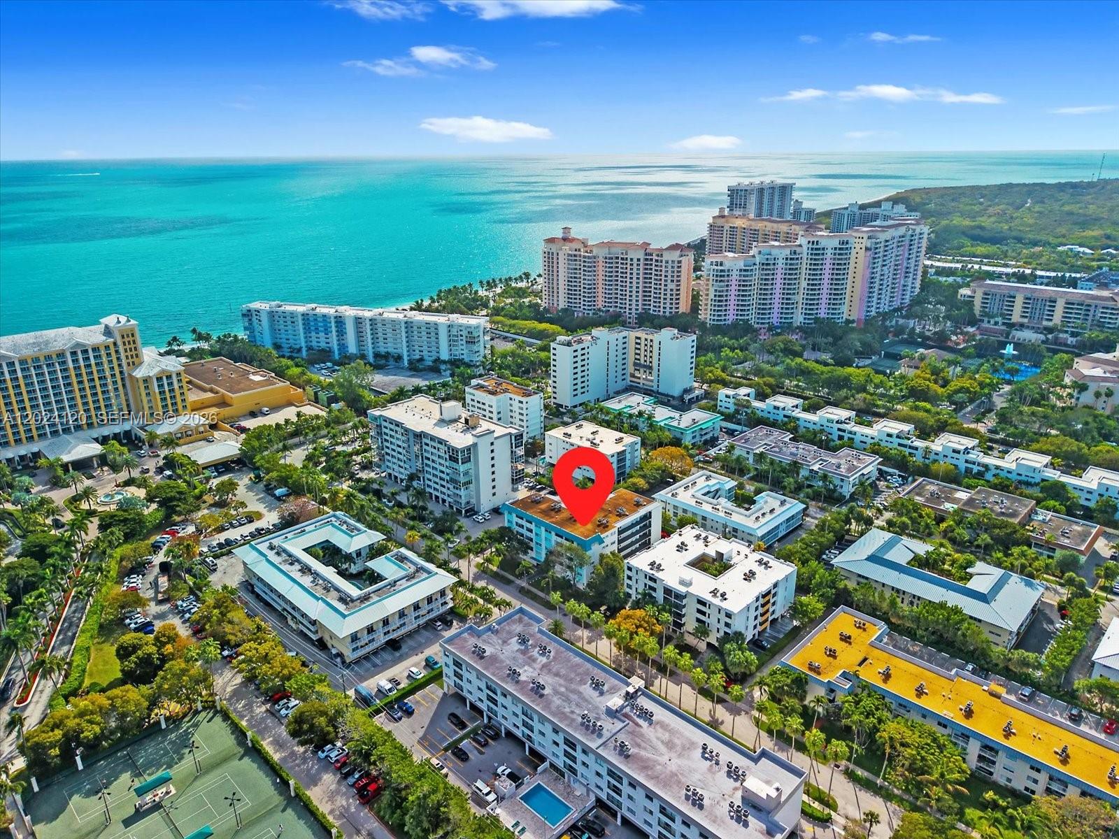 BLUE PELICAN CONDO - Residential
