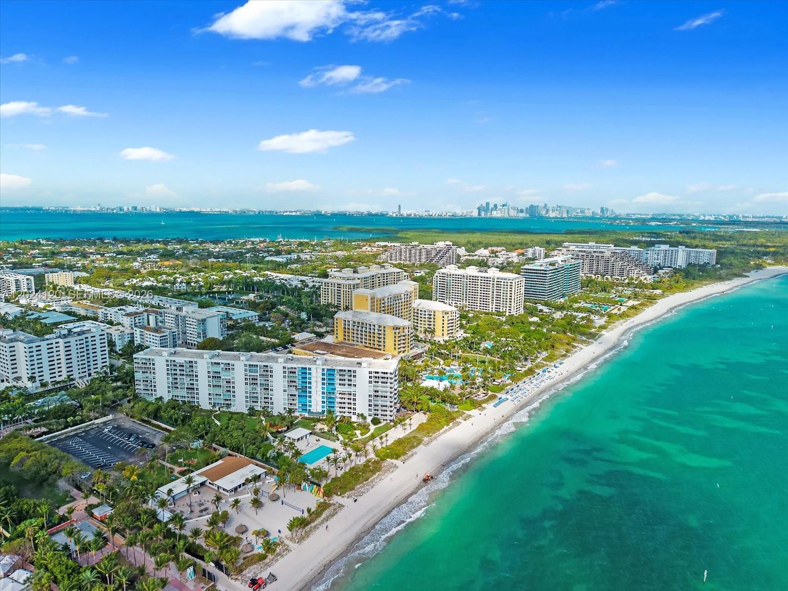 BLUE PELICAN CONDO - Residential