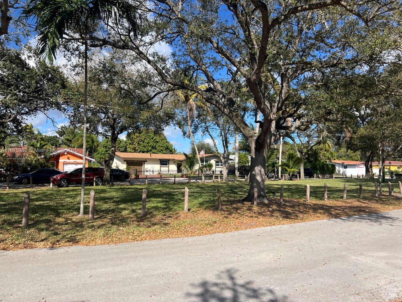 GRIFFING BISC PARK EST - Residential