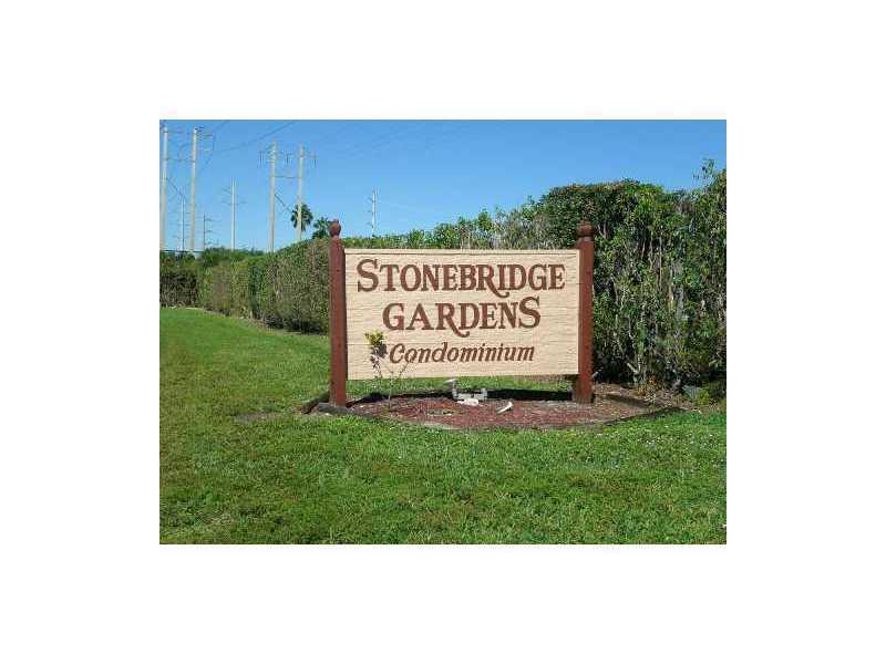 UPDATED 1 BEDROOM 1 BATH CONDO. ALL AGES COMMUNITY. NO RENTAL RESTRICTIONS. NOT A SHORT SALE. GREAT INVESTMENT OPPORTUNITY.