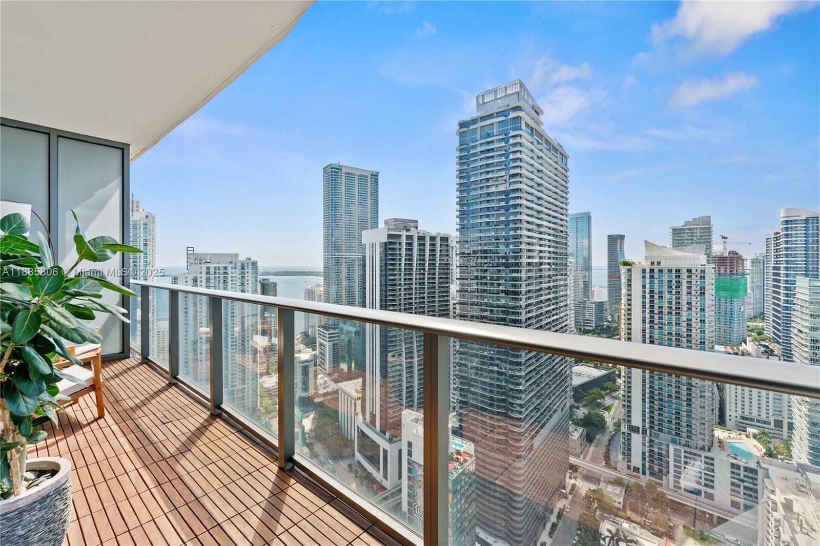 BRICKELL HEIGHTS EAST CON - Residential
