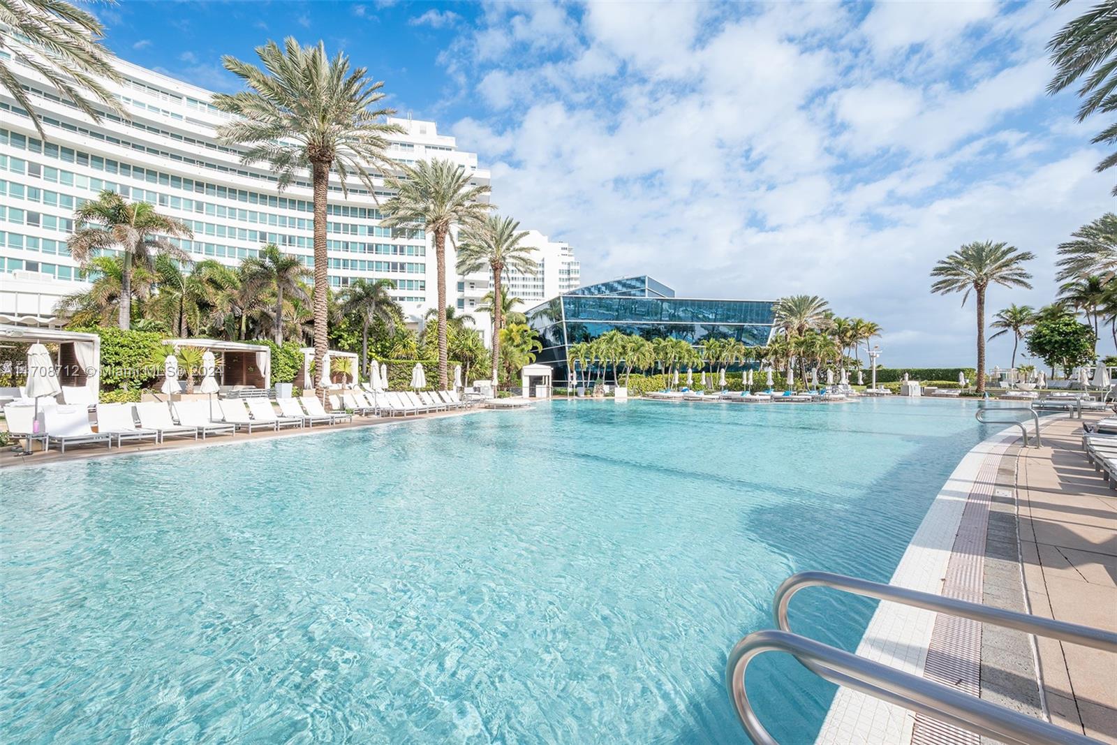 FONTAINEBLEAU II CONDO - Residential