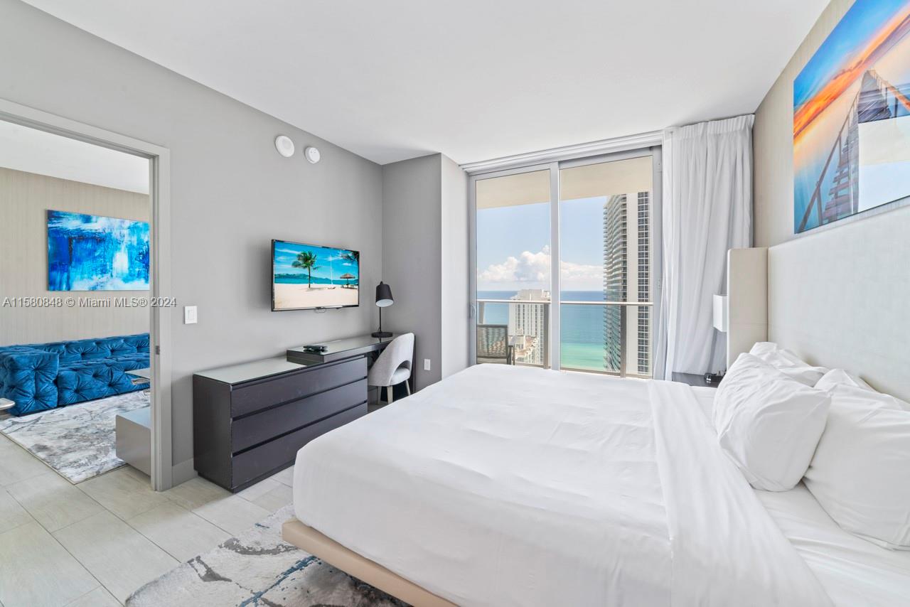 4010 SOUTH OCEAN CONDO - Residential Lease