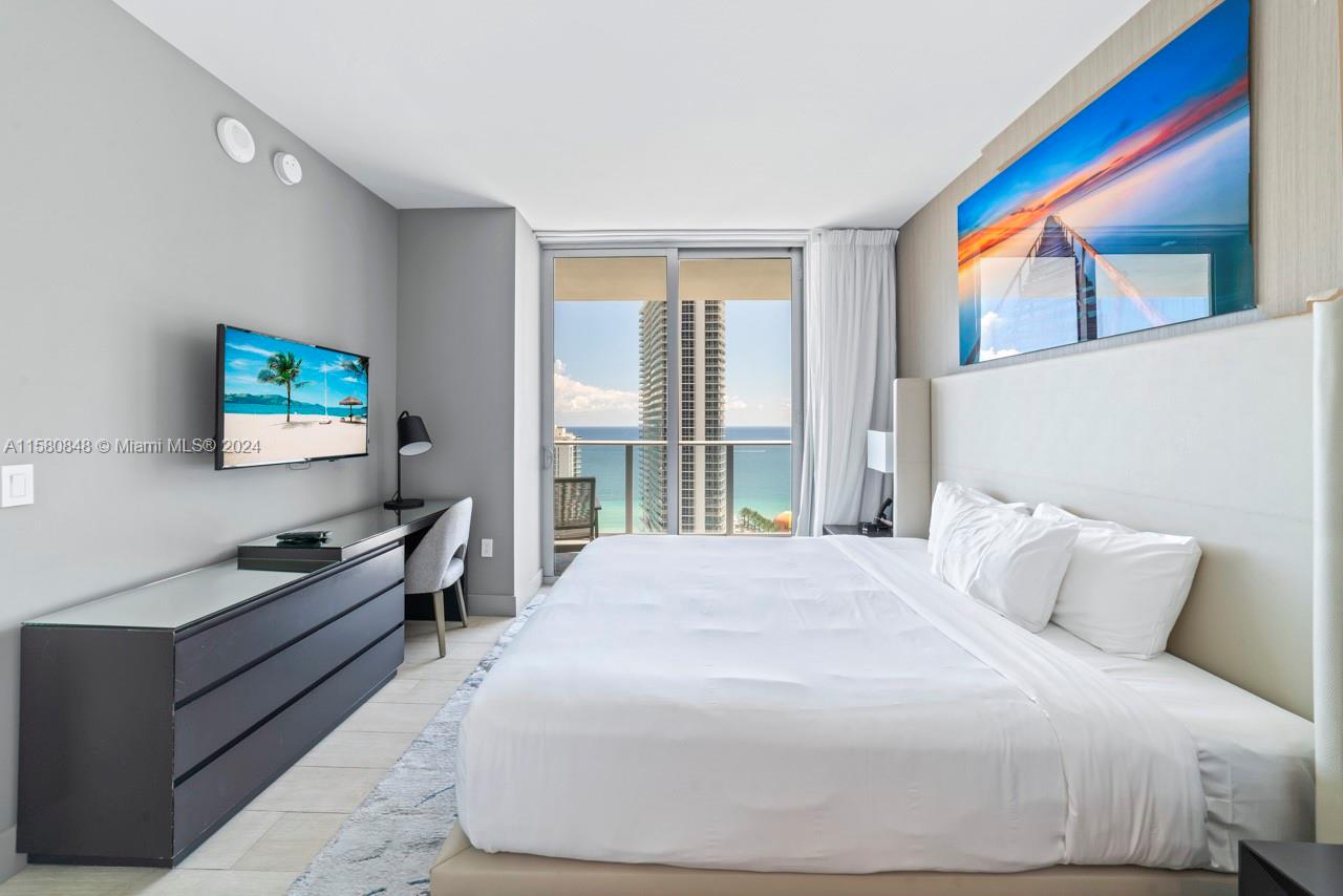 4010 SOUTH OCEAN CONDO - Residential Lease