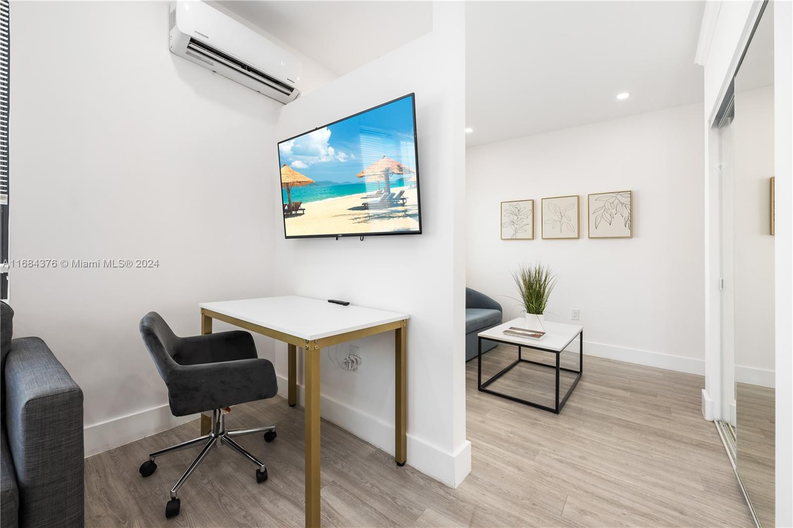 MANLEYS - Residential Income