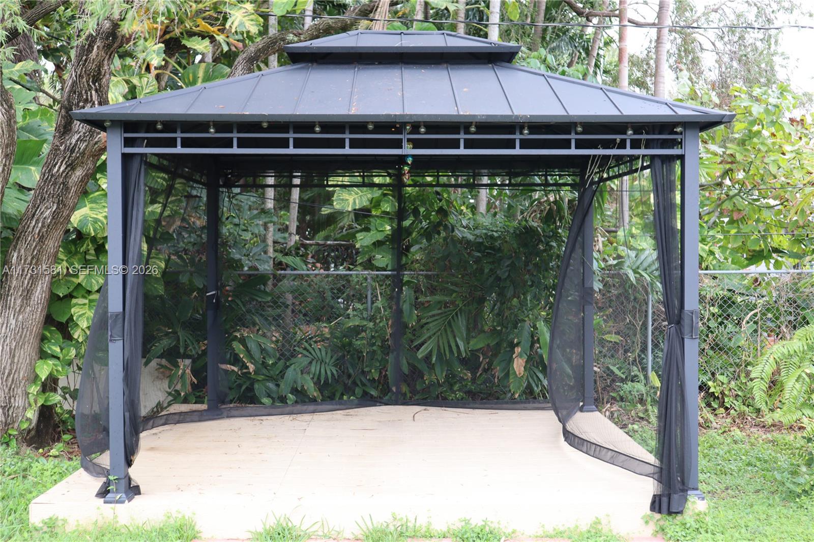 GARDNER VILLAS - Residential