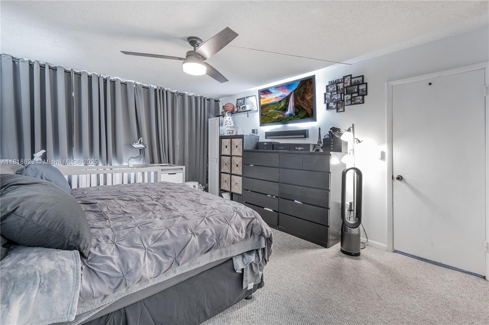 Rental Property at 5838 Collins Ave 14G, Miami Beach, Miami-Dade County, Florida - Bedrooms: 1 
Bathrooms: 2  - $2,600 MO.