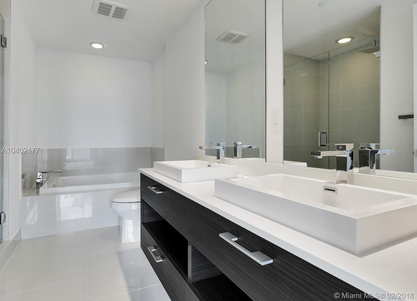 BRICKELL HEIGHTS EAST CON - Residential Lease