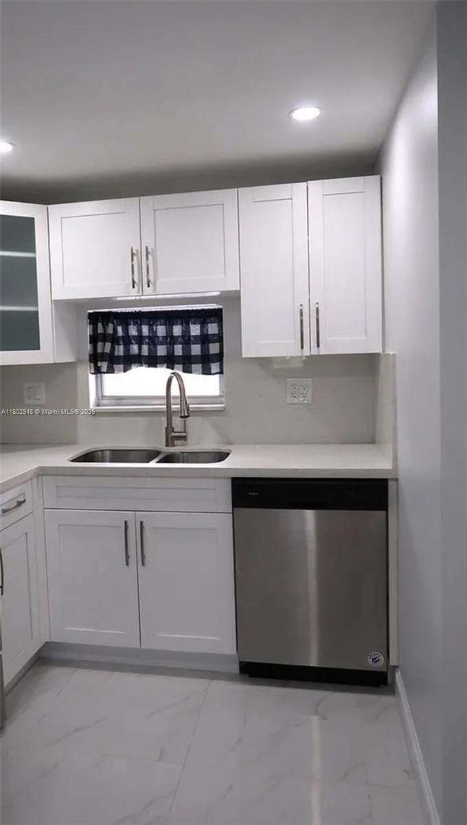 Hollybrook Condominiums - Residential