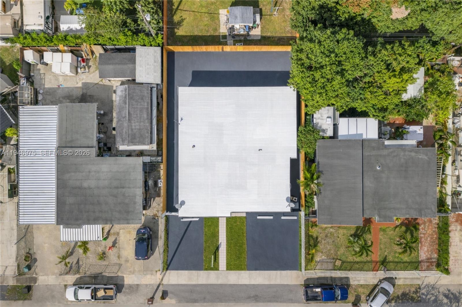 SUN TAN VILLAGE SEC 2 - Residential