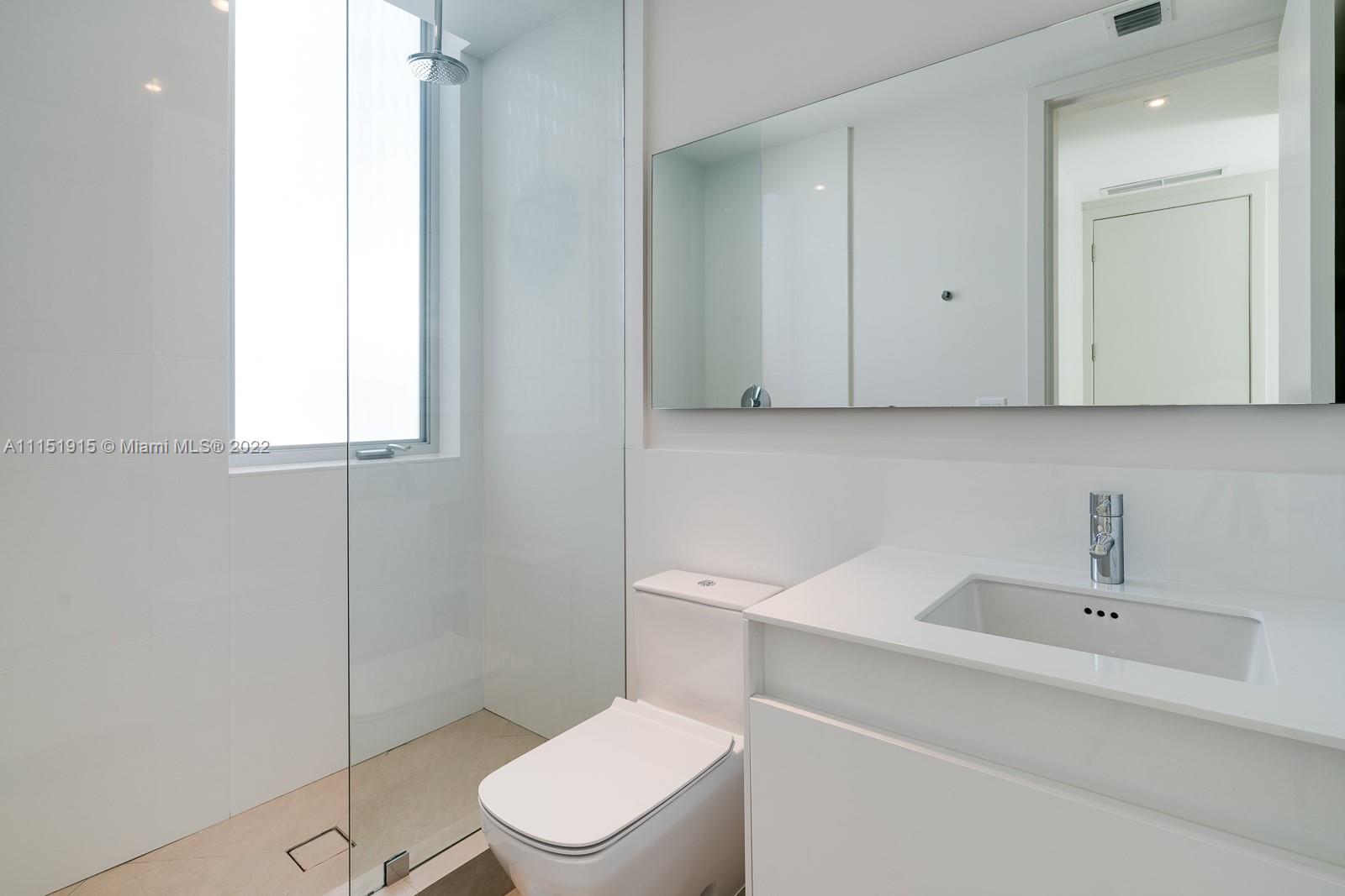 TROPICAL ISLE HOMES SUB - Residential