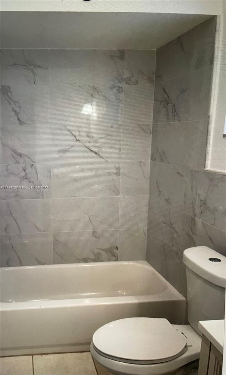 BISC LAKE GARDENS CONDO - Residential