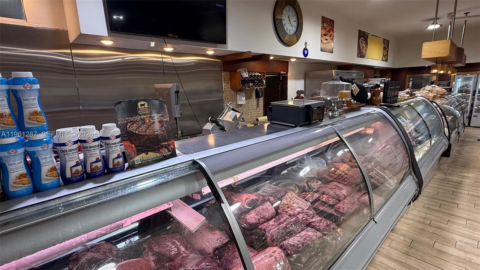 LAWRENCE ESTATE LAND COS - Land